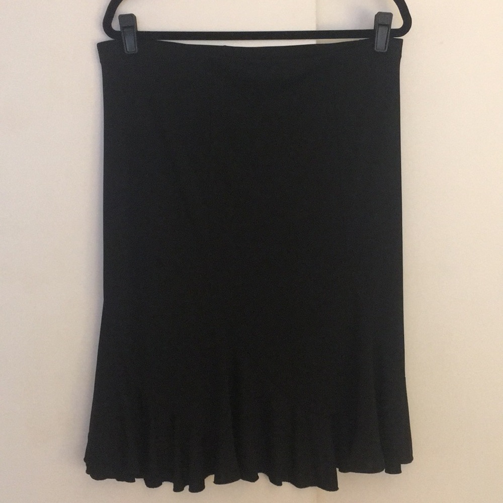 H&M Black Skirt in Size 10